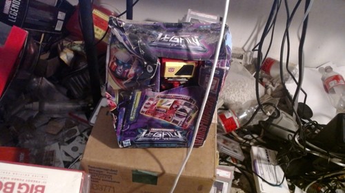 Transformers legacy voyager - transformers,