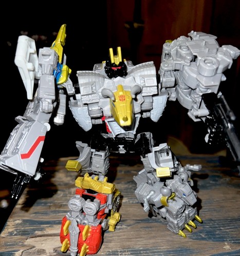 Hasbro transformers legacy - transformers,